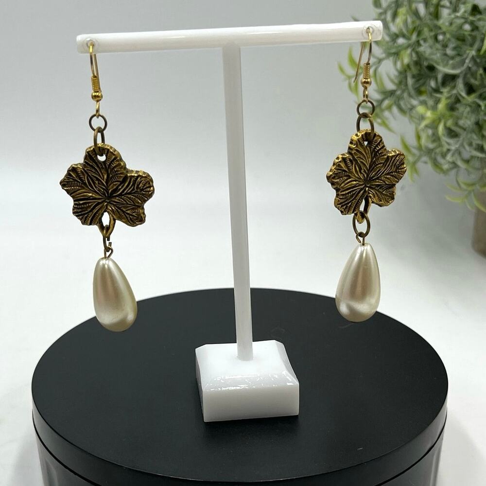 Large Faux Teardrop Pearl Gold Tone Flower Dangle‎ Earrings